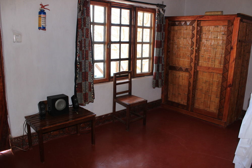 Njaya Lodge Nkhata Bay Екстериор снимка