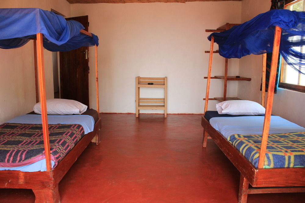 Njaya Lodge Nkhata Bay Екстериор снимка