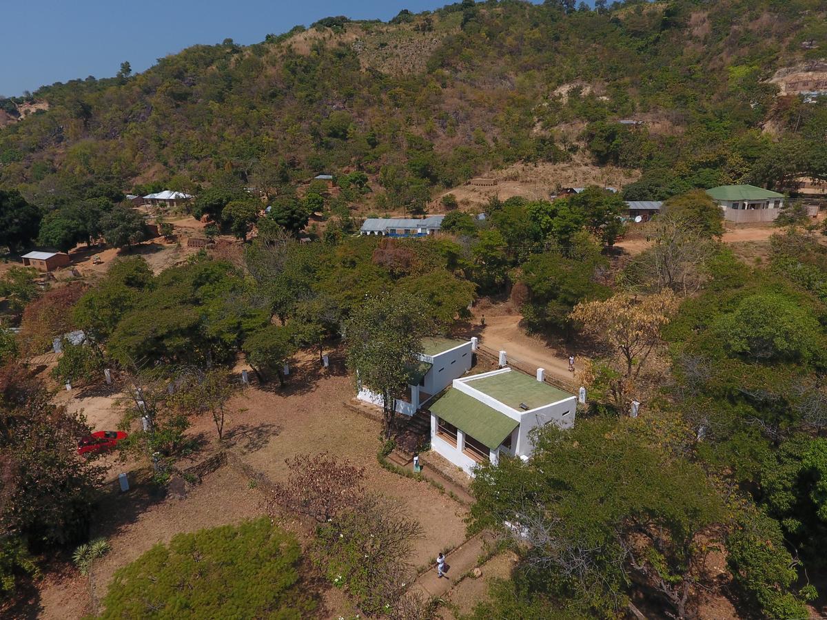 Njaya Lodge Nkhata Bay Екстериор снимка