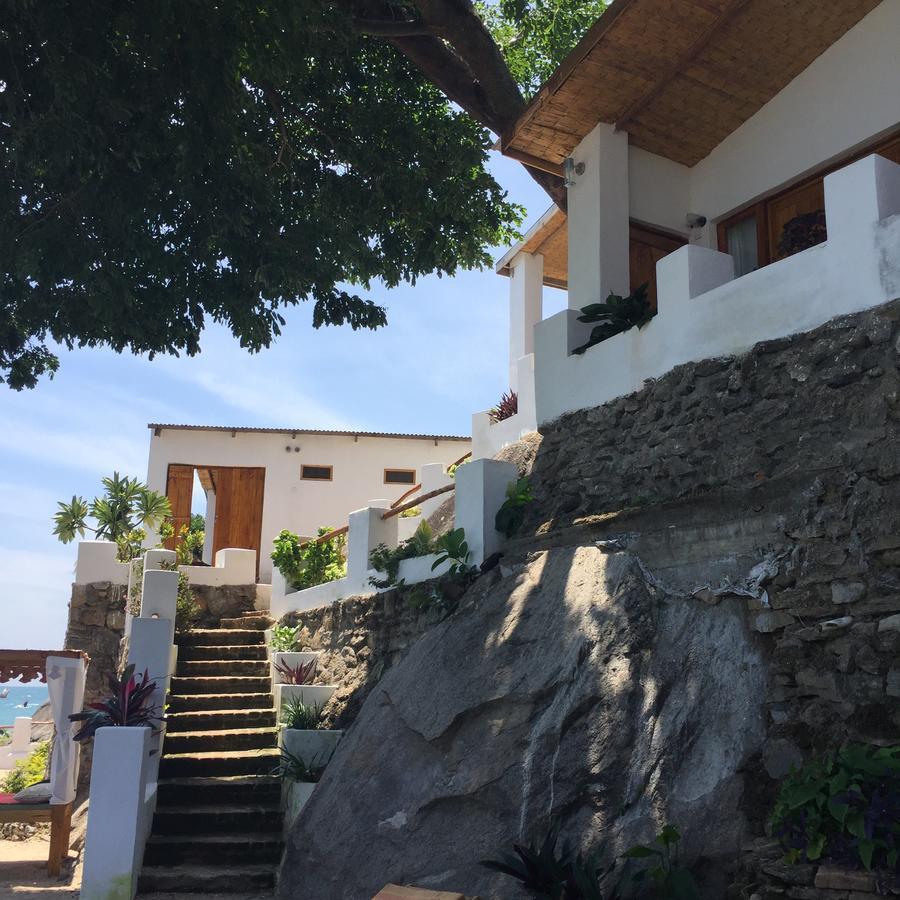 Njaya Lodge Nkhata Bay Екстериор снимка