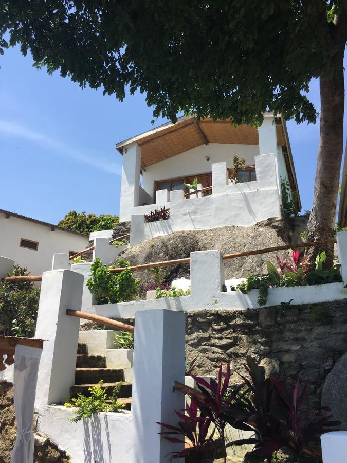 Njaya Lodge Nkhata Bay Екстериор снимка
